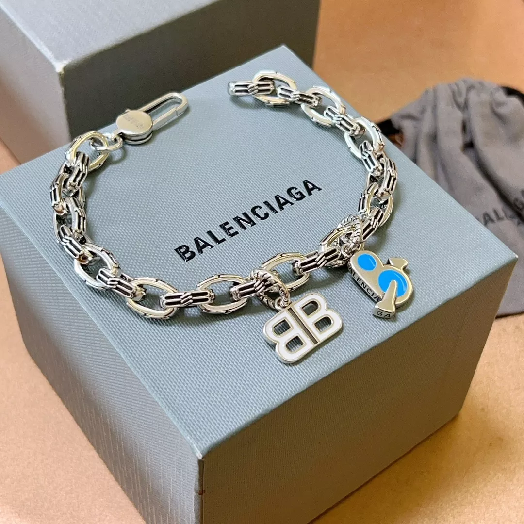 balenciaga bracelets s_12b04011